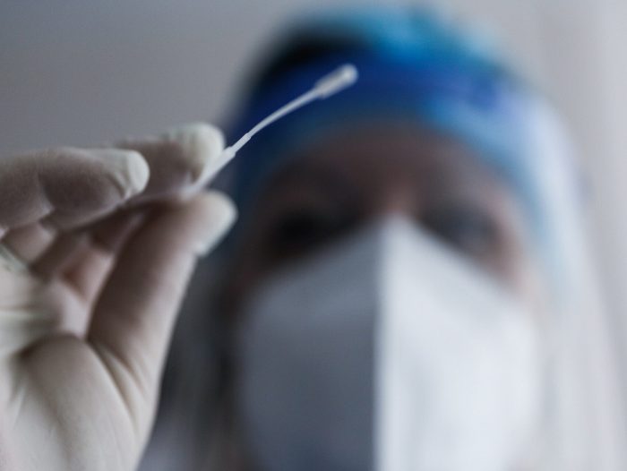 Rapid tests στην πλατεία Μαβίλη