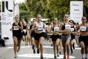 Ο Γ. Σταμούλης νικητής στο 5άρι του Ioannina Lake Run 2021